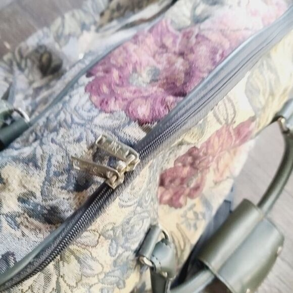 Vintage DVF Diane Von Furstenberg Tapestry Floral Retro Overnight Travel Bag - Picture 4 of 11